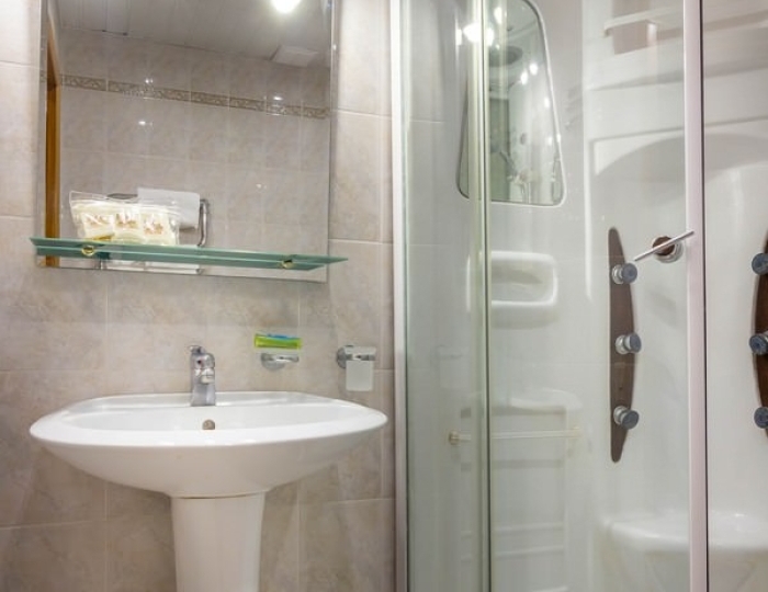 Люкс 1-местный 2-комнатный люкс-стандарт в корп.1 - Санаторий «Москва» Ессентуки