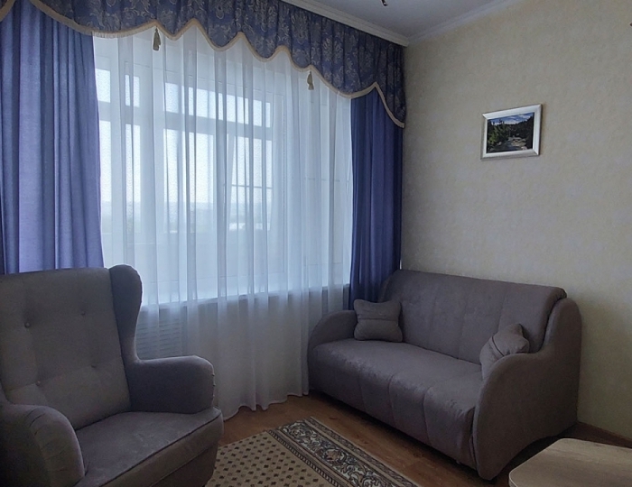 Люкс 2-местный 2-комнатный люкс-стандарт в корп.1 - Санаторий «Москва» Ессентуки