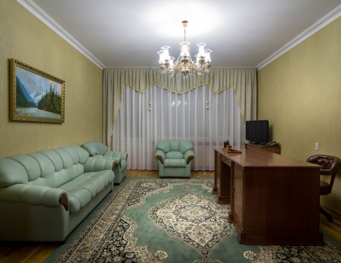 Люкс 3-комнатный 2-местный люкс в корп.2 - Санаторий «Москва» Ессентуки